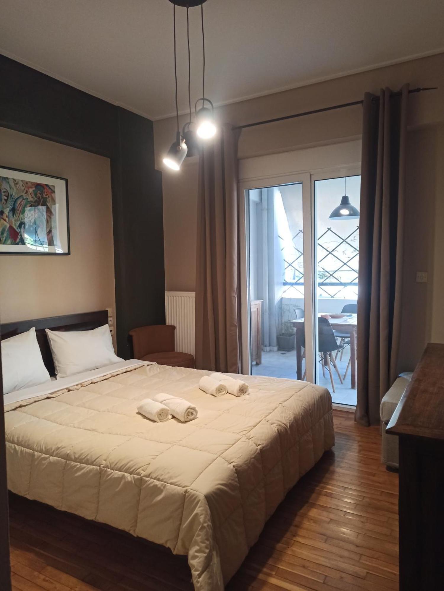 Deluxe Lodge Volos Eksteriør bilde